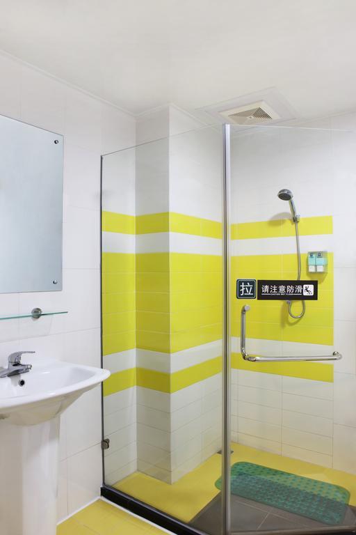 7Days Inn Chengdu Century City New Exhibition Center Værelse billede